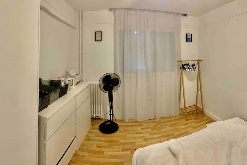 Appart Cosy Alfortville -Vue Seine - 10Mn De Paris Buitenkant foto